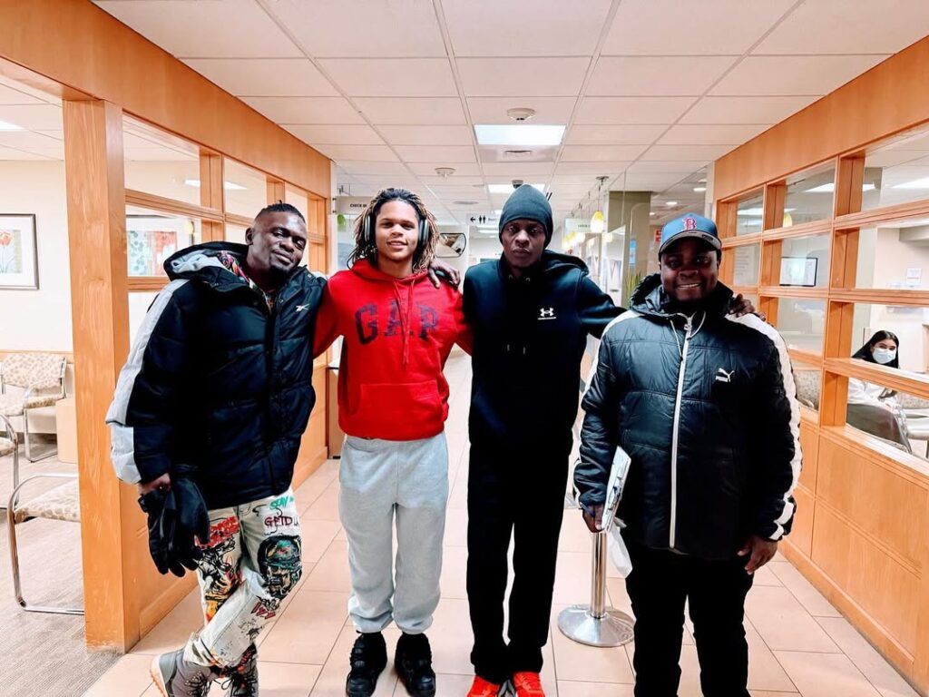 Jose Chameleone with his son Abba Marcus and friends. Photo: Instagram