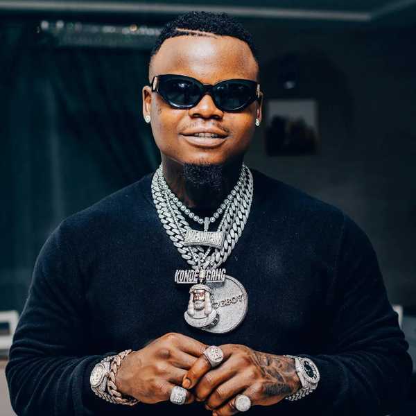 Konde Gang President is happy and in love with Abigail Chams. Photo: Instagram