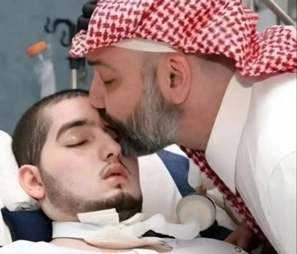 Prince Khaled kisses his son the 'Sleeping Prince'. A father's true devotion. Photo: X